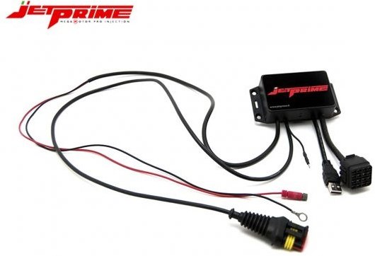 ■詳細説明Programmable through software in a simple and fast way！Through the appropriate wiring the JETPRIME is installed downstream of the standard control unit and before the throttle body.In this way the signals sent by the standard control unit they can be modified according to your needs.The JETPRIME makes it possible to change the fuel ratio going to change the time interval in which the injectors remain open during the aspiration phase.Often standard motorcycles are limited due to compliance with anti-pollution regulations；performance can therefore be greatly improved and you can do it with this unit！The JETPRIME control unit becomes essential if combined with a exhaust and a racing filter，as it requires an ad hoc carburetion.The control unit can be programmed via PC thanks to the USB connection in a simple and intuitive way：just create a 2D carburetion chart.With the supplied software，you can create your map by acting only on the arrow keys on the keyboard！The control unit is connected to the injectors，to the IAT sensor and to the 12v derived from the key.The connection to the IAT sensor allows the advance value to be changed without risking damage to the engine！■注意点※取り扱い説明書が付属する場合は、英語となります。※輸入商材の為、納期が遅れる場合がございます。あらかじめご了承ください。※メーカー都合により商品の仕様変更がある場合がございます。ご了承ください。　※画像はイメージです。■適合車種V-ROD&ensp;V-ROD NIGHT ROD&ensp;NIGHT ROD ■商品番号CJP042D