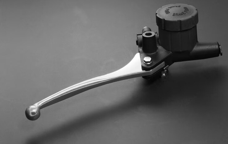 PMC ピーエムシー Wディスク用マスターシリンダー KZ1000LTD KZ1000MKII KZ1000 KZ900 Z1-R Z1 Z2 Z750FX Z750 KAWASAKI カワサキ ブレーキマスターシリンダー ブレーキ(2.0)