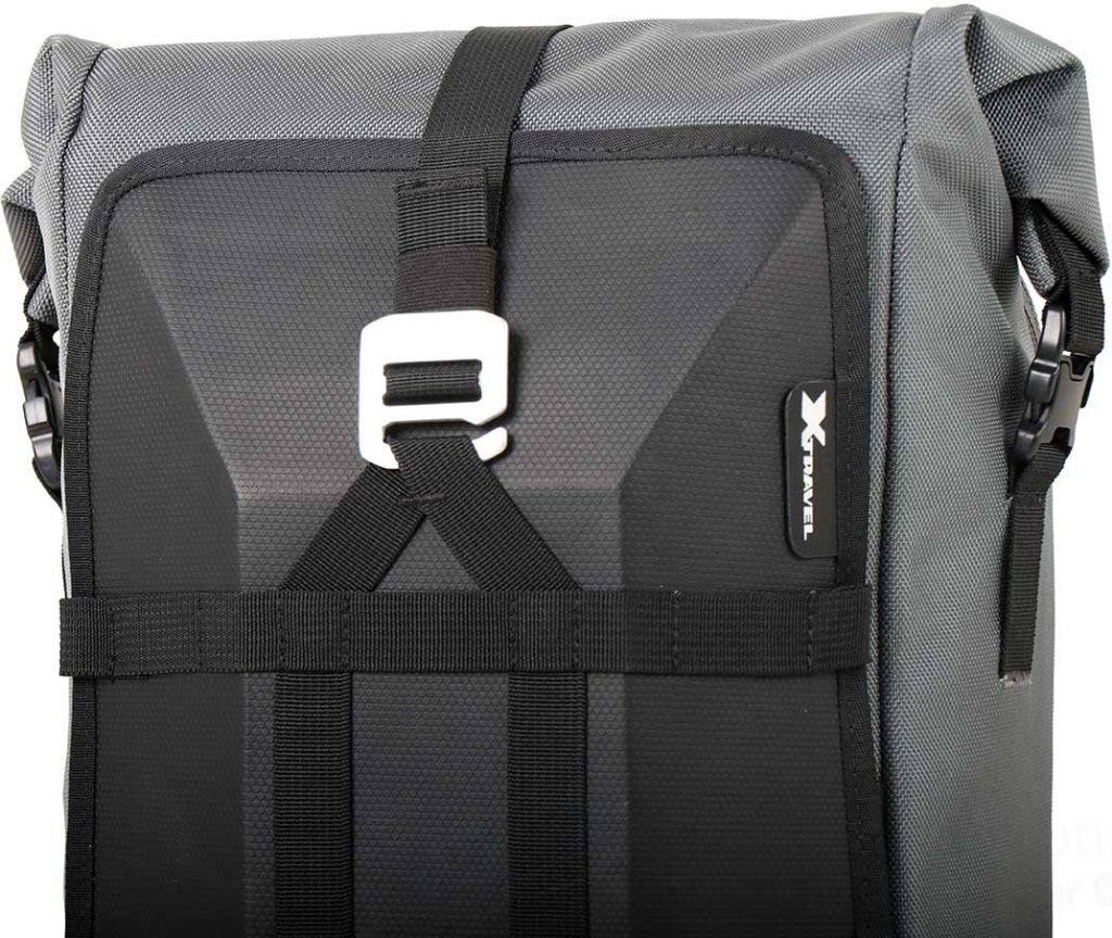 HEPCO＆BECKER ヘプコ＆ベッカー H＆B ソフトトップケース「X Travel M」 汎用 シ...
