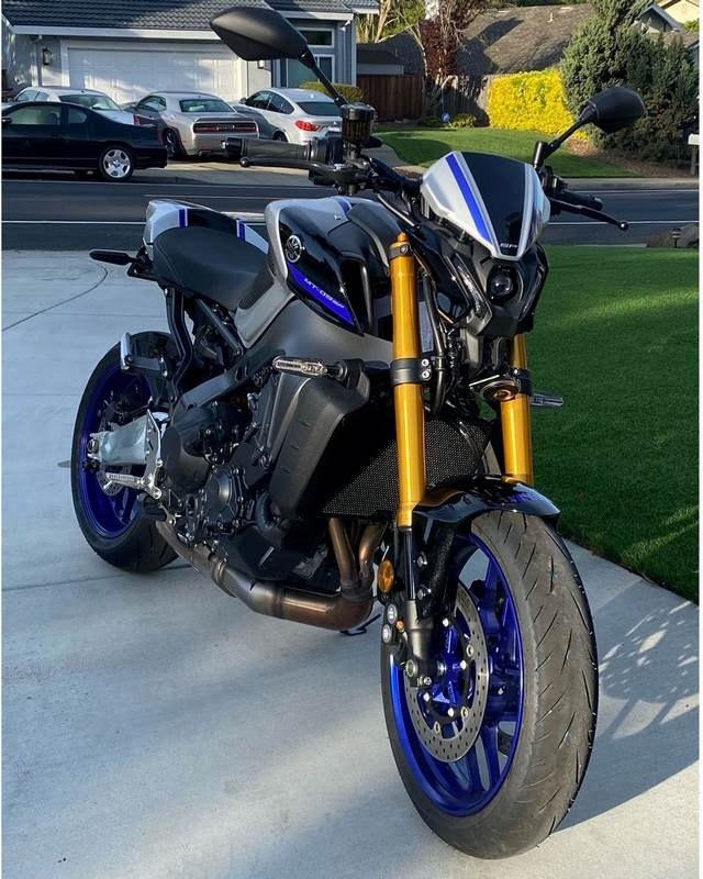 Pyramid Plastics ピラミッドプラスチック メーターバイザー MT-09 SP YAMAHA ヤマハ スクリーン 外装