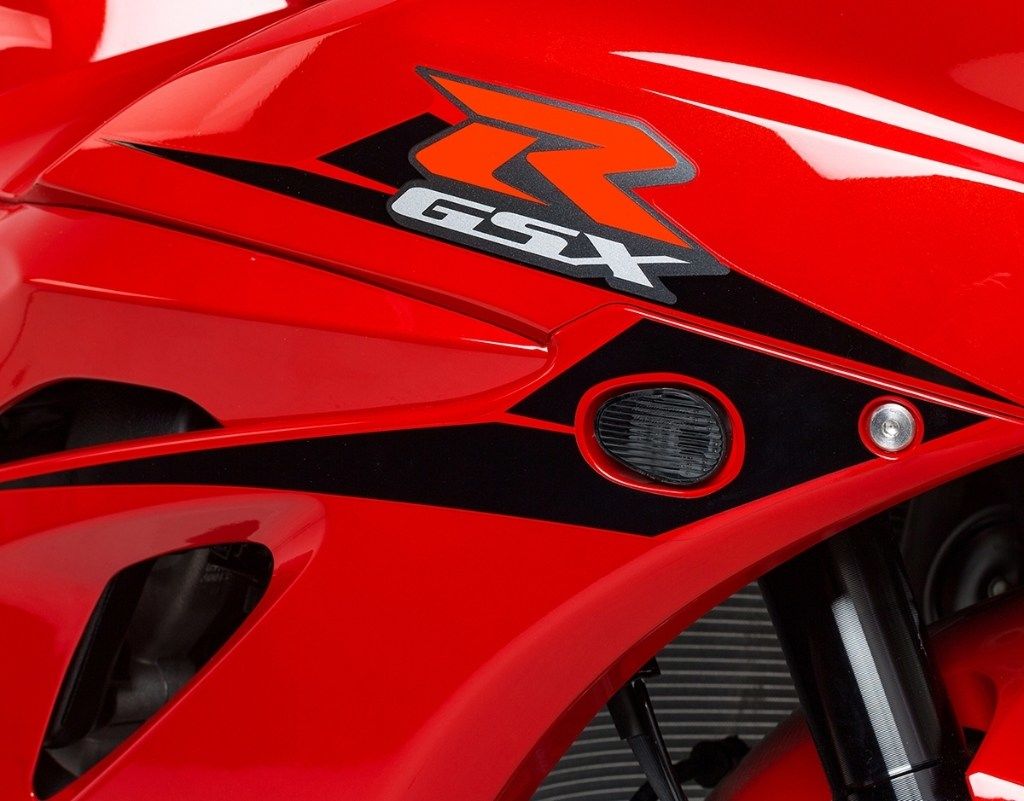 HOT BODIES RACING ホットボディーズ レーシング Flush-Mount Front Turn Signals［2040-2026］ GSX-R 1000 SUZUKI スズキ ウインカー 灯火類 電装系