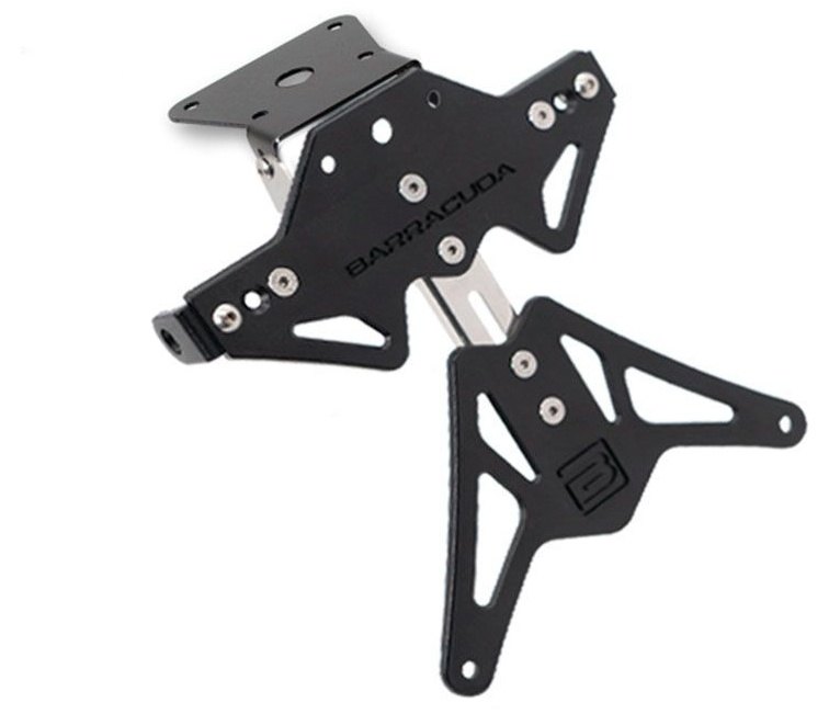 ■詳細説明the licence plate is in aluminium anodized in black ＋ ironjunctionfor the regulation . it is specific for the model and thekit iscomplete of assembling braket and screws . the assemblingneed nomodification to the original parts. is not possible toinstall theoriginal led light and indicators.■注意点※While stocks last、 the license plate holder will be supplied inanon-adjustable fixed version. However、 it will be possible tovarythe inclination.※We remind you that the reflector and the license plate lightarenot included in the kit.※ナンバープレートサイズが日本の規格ではない場合があります。取り付ける際にはステーによる加工などが必要なりますのでご注意ください。※取り扱い説明書が付属する場合は、英語となります。※輸入商材の為、納期が遅れる場合がございます。あらかじめご了承ください。※画像には他の商品が含まれている場合があります。※メーカー都合により商品の仕様変更がある場合がございます。ご了承ください。　※画像はイメージです。■適合車種ZX6-R&ensp;ZX6-R 年式: 07-08