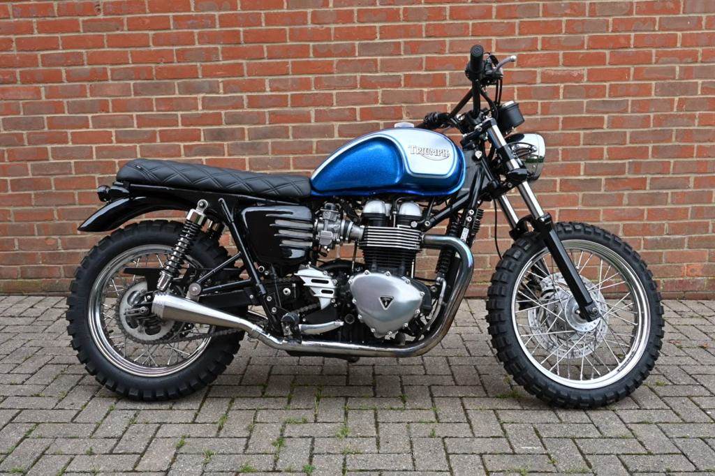 Motone Customs モートーンカスタムズ スリップオンマフラー SATURN V BONNEVILLE T100 TRIUMPH トライアンフ マフラー