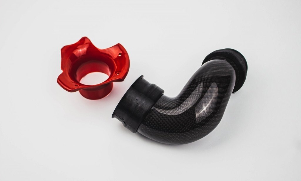 KSPP ケーエスピーピー Intake manifold Vespa Sprint 125/150 carbon Sprint150 ベスパ インシュレーター マニホールド 吸気関連 エンジン