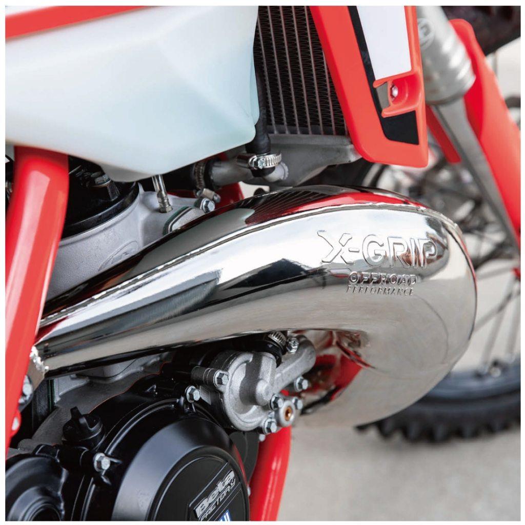 X-GRIP ���å�������å� EXHAUST PIPE �����С� RR2T250 RR2T300 BETA �١��� �ޥե顼