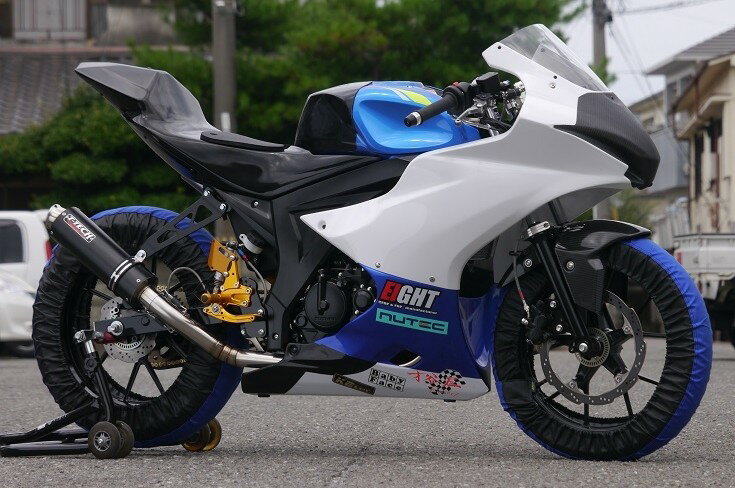 EIGHT(��ë��) ������(�������˥�) �ե���ȥե������ GSX-R125 GSX-R150 GSX-S125 GSX-S150 SUZUKI ������ �ե��������Ϣ ����