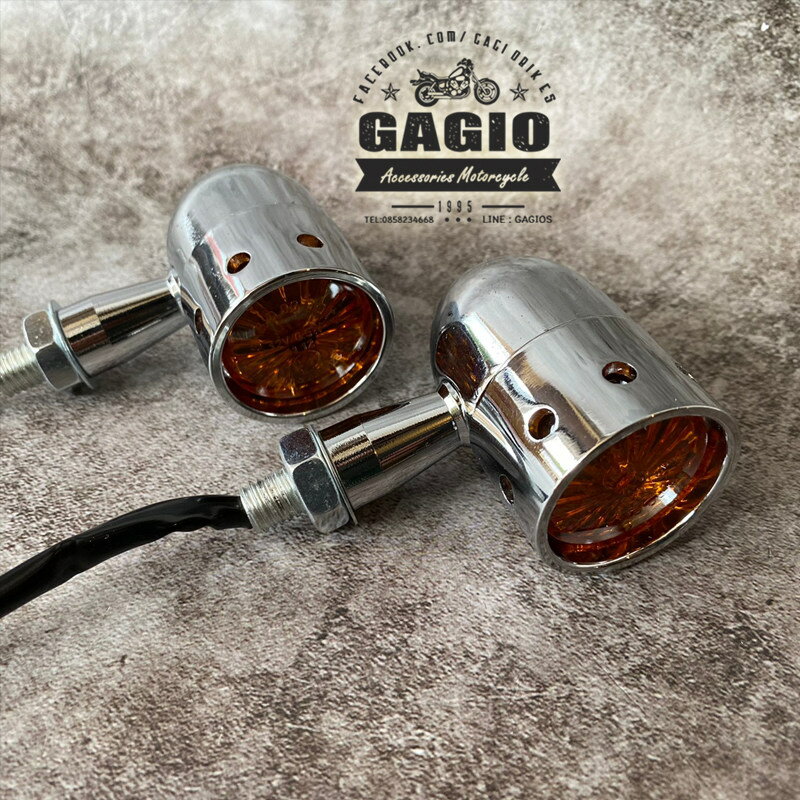 ■納期状況をご確認ください■詳細説明Turning lights For a vintage style motorcycle， other Rorero cafes， other HD numbers. Use 12V standard lights. Consumes less power. The material is a strong alloy.1. Material：alloy2. Color：chrome3. Lens color：l orange4. Voltage：12V5. Product size-Size：3.5×6 cm-Leg size：4 cm6. Wire length：12 cm7. Specific details：Black cable：GroundRed line：Turn light■注意点※Please note＊ this is a universal product. It may require some skill and tools for installation.※取扱説明書が付属する場合は外国語となります。※輸入商材の為、納期が遅れる場合がございます。あらかじめご了承ください。※メーカー都合により商品の仕様変更がある場合がございます。ご了承ください。　※画像はイメージです。■適合車種&ensp; &ensp;&ensp;備考: 汎用■商品番号A032