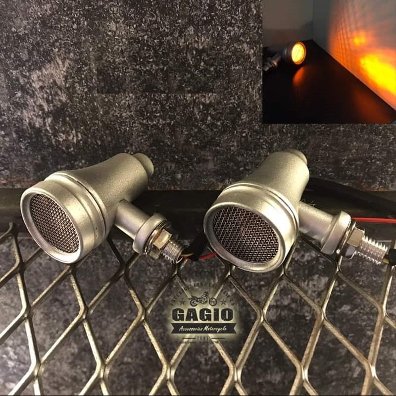 GAGIO MOTOR PARTS ガジオモーターパーツ Silver LED turn signal lights. ウインカー 灯火類 電装系