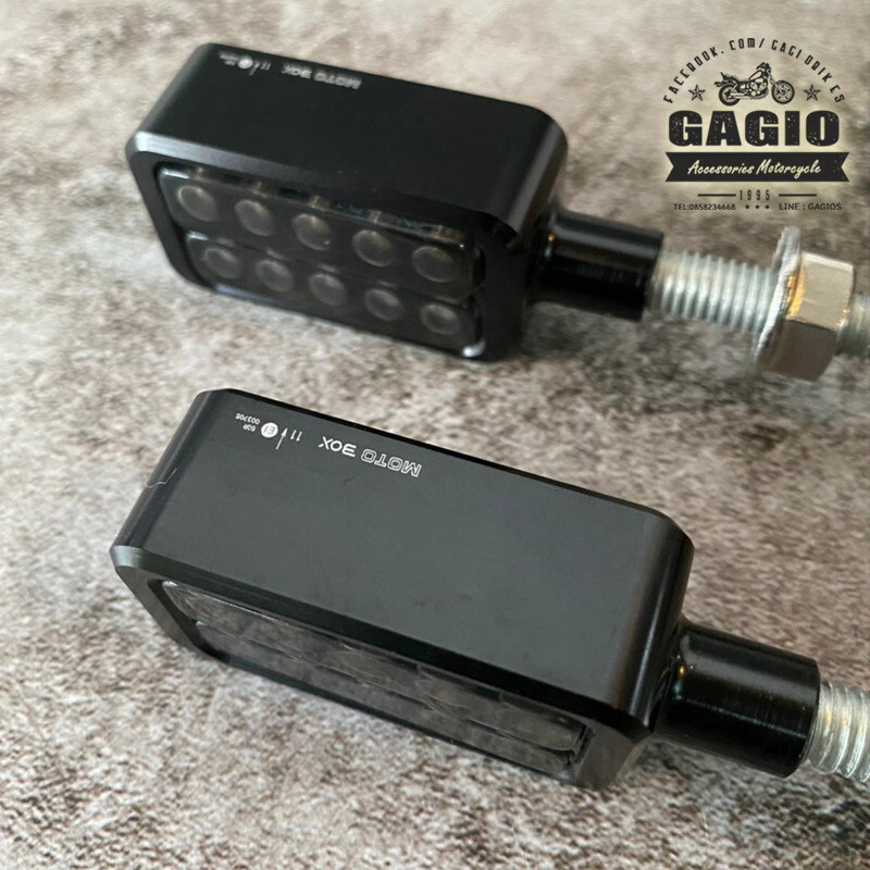 GAGIO MOTOR PARTS ガジオモーターパーツ three systems CNC Moto Box turn lights in square-type and， color black.