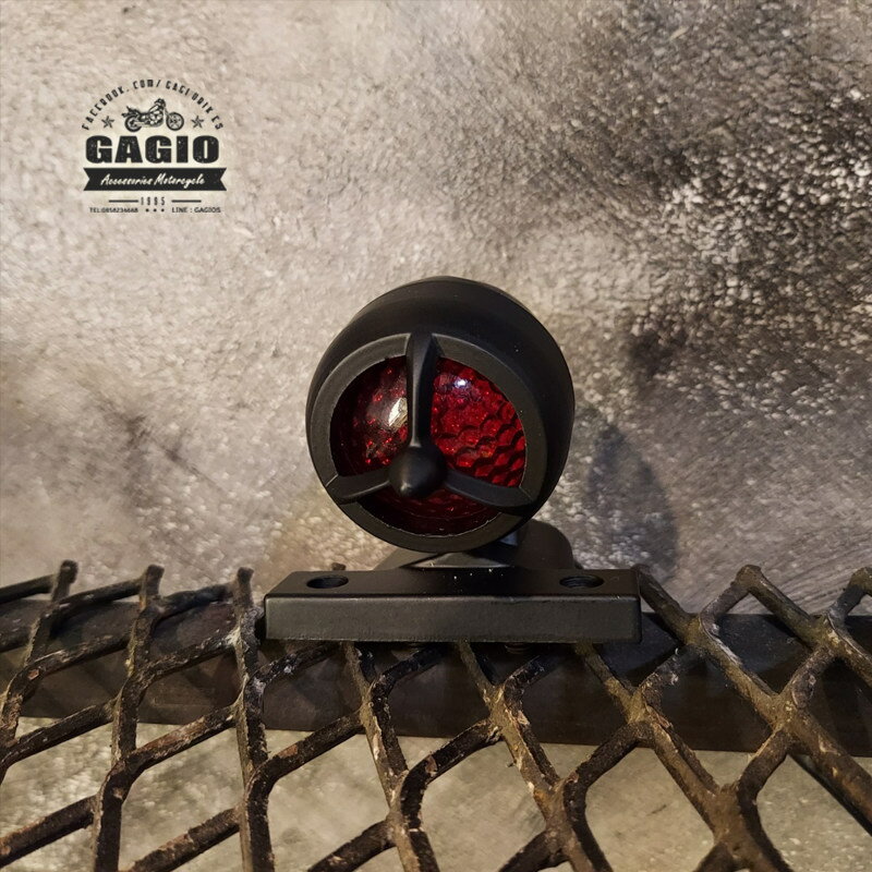 GAGIO MOTOR PARTS ガジオモーターパーツ LED tail light， triangular base， turbine pattern. テールランプ 灯火類 電装系