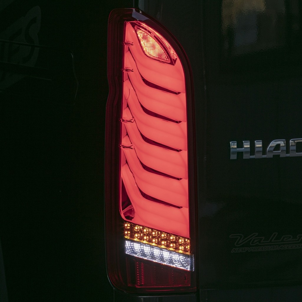 Valenti �Х��ƥ� ���奨��LED�ơ������ ULTRA �� �ϥ������� �쥸���������� �ơ������ ������ ������