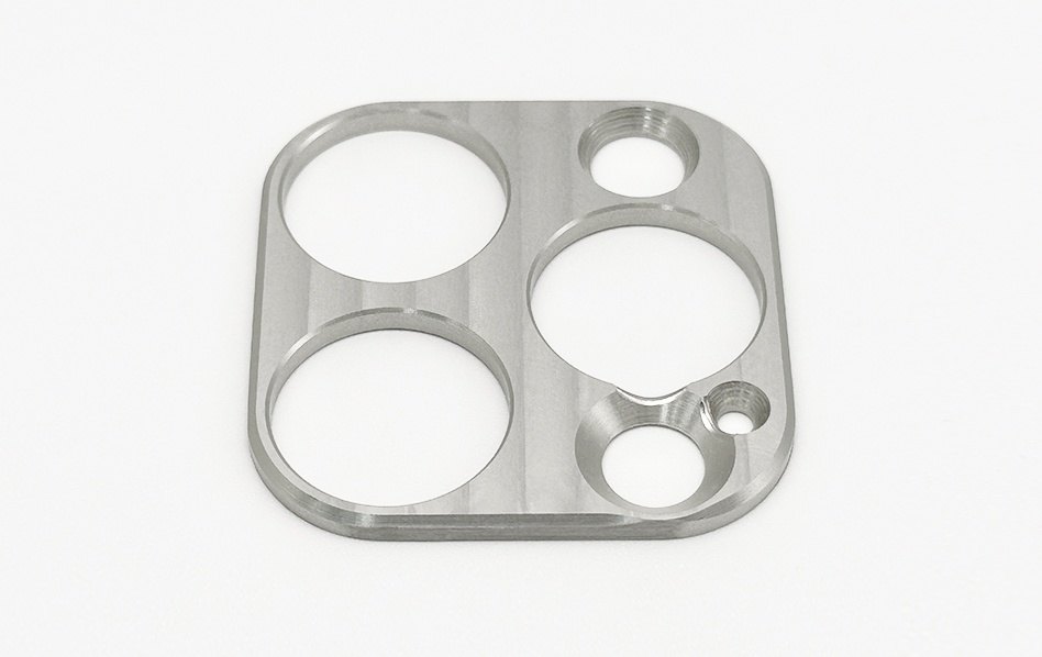 GILD design ギルドデザイン レンズガード スクエア iPhone15 Pro／15 Pro Max その他スマートフォングッズ 電子機器類