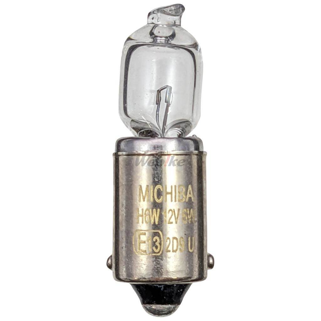 ■商品概要クリア BAX9S 12V6W H6W 1個■詳細説明電球のワット数はノーマルと同じ物を使って下さい。ワットが変わるとハイフラ、ローフラ、球切れなどの原因となります。注:タイプにより販売個数が異なります。■注意点※メーカー都合により商品の仕様変更がある場合がございます。ご了承ください。■適合車種&ensp;&ensp;&ensp;備考: 汎用