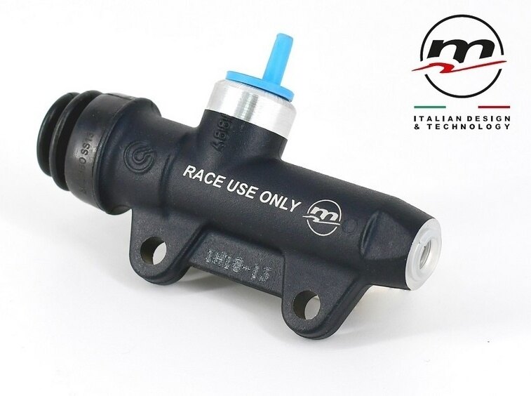 ■詳細説明Designed on the basis of the consolidated and efficientBrembomaster cylinder.The modification，according to FIM regulations，allows thecombineduse of the brake lever installed on the handlebar (index orthumb)in addition to the standard pedal brake.Tested and used in the WSBK 2022 championship by Barni RacingandGoEleven teams on the Ducati Panigale V2 NG and V4 RS22.The brake master cylinder is adaptable to all supersportsmotorbikes and its use is allowed only in closed circuits(RACE USEONLY).Master cylinder bore：Φ13 mm.Threaded holes for M10x1 fittingsDistance between the fixing holes：40mm.Melotti Racing manufactures customized brake hose systems basedoncustomer specifications. All the hose fittings aresuppliedexclusively in stainless steel and the braided hose linecoveredwith black sheath.■注意点※取扱説明書が付属する場合は、外国語となります。※輸入商材の為、納期が遅れる場合がございます。あらかじめご了承ください。※メーカー都合により商品の仕様変更がある場合がございます。ご了承ください。※画像には他の商品が含まれている場合があります。　※画像はイメージです。
