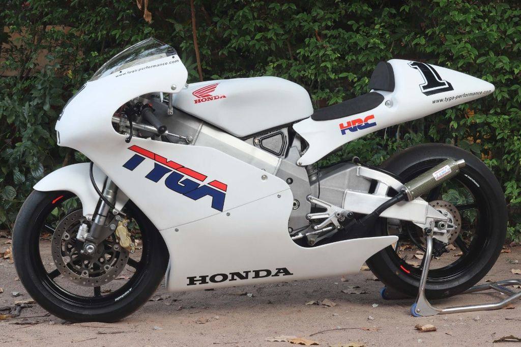 TYGA PERFORMANCE タイガパフォーマンス フロントカウル Type2 GRP RS250R NXA HONDA ホンダ アッパーカウル・フロントカウル カウル関連 外装