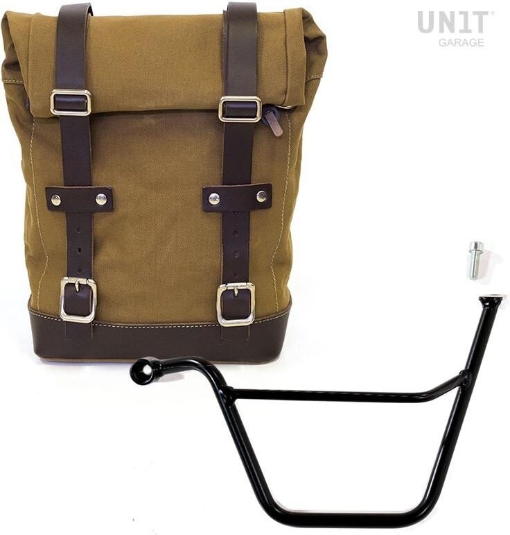 ■詳細説明Article Number：U001-1005SXSide pannier with subframeSide pannier made by hand in Italy in top quality waterproofwaxedcanvas.Simple and pure with beautiful details in 3mm thick leather trim.Itattaches easily to our sub frame with the quick releasesystemCod.U000 already installed on the back of the bag. Withtheincluded key the quick release system can be closed， lockingthebag to the frame. It is big enough to easily fit a 15' laptop，andis equipped with a large zipped pocket on the front for easyaccessto your phone and documents.Colours：Beige waterproof waxed canvas with Brown leather trim.Green waterproof waxed canvas with Brown leather trim.Black waterproof waxed canvas with Brown leather trim.Black waterproof waxed canvas with Black leather trim.height 32 cm， extendable in height up to 45 cm， width 24 cm depth13cm.10L - 14L1，95kgFrame made of steel treated with a matt black epoxy.It is mounted on the left side of the bike. Specially designedtointegrate seamlessly with the rest of the bike. Ready to hostourquick release system， beautiful and minimal even when the bagisnot mounted. It comes complete with screws and can bemountedeasily on the bike in the original configuration， with orwithoutpassenger frame. All accessories are compatible with eachotherexcept when specified otherwise.It can be used comfortably with the passenger on board.In order to offer you the best we constantly improve ourproductdetails. The images may refer to a previous version.■注意点※取扱説明書が付属する場合は、外国語となります。※輸入商材の為、納期が遅れる場合がございます。あらかじめご了承ください。※メーカー都合により商品の仕様変更がある場合がございます。ご了承ください。　※画像はイメージです。