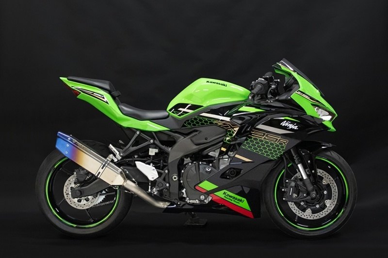 TRICKSTAR トリックスター レーシングコンバートキット IKAZUCHI Ninja ZX-25R KAWASAKI カワサキ その他マフラーオプション・補修部品 マフラー サイレンサータイプ：IKAZUCHI焼チタン