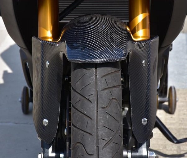 EIGHT(才谷屋) エイト(サイタニヤ) フロントフェンダー YZF-R25 YZF-R3 YAMAHA ヤマハ フェンダー関連 外装 タイプ：カーボン平織／ビス留