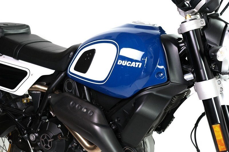 UNIT GARAGE ユニットガレージ Unit Garage TANK FUORILUOGO， Blue | 2702-Blue タンクカバー タンク関連 外装