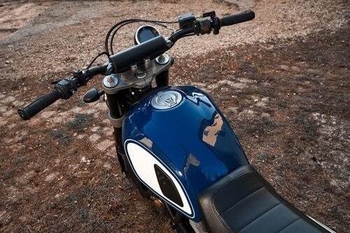 UNIT GARAGE ユニットガレージ Unit Garage Black handlebar bumper | 2713 Scrambler Desert Sled DUCATI ドゥカティ その他ハンドルオプション・補修部品 ハンドル