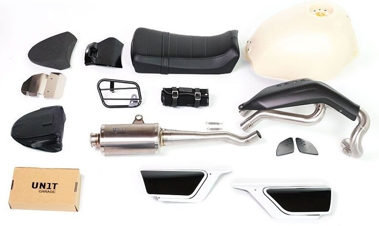 UNIT GARAGE ユニットガレージ Unit Garage KIT COMPLETE FUORILUOGO， Unpainted | 2718-Unpainted フルカウル・外装セット カウル関連 外装