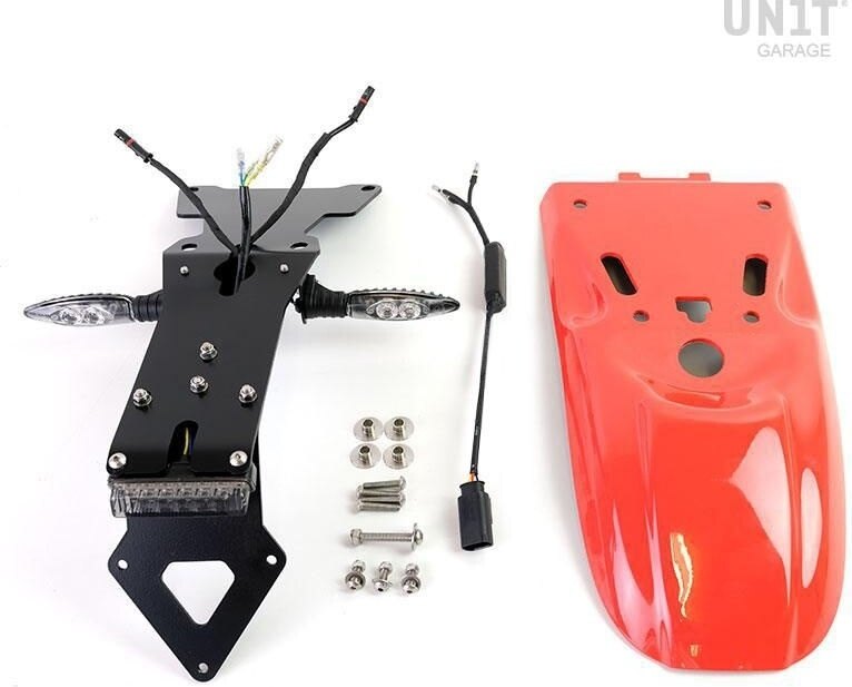 UNIT GARAGE ��˥åȥ��졼�� Unit Garage Rear fender with license plate kit�� Red | 1651+1682-Red �ե�������쥹���å� �ե��������Ϣ ����