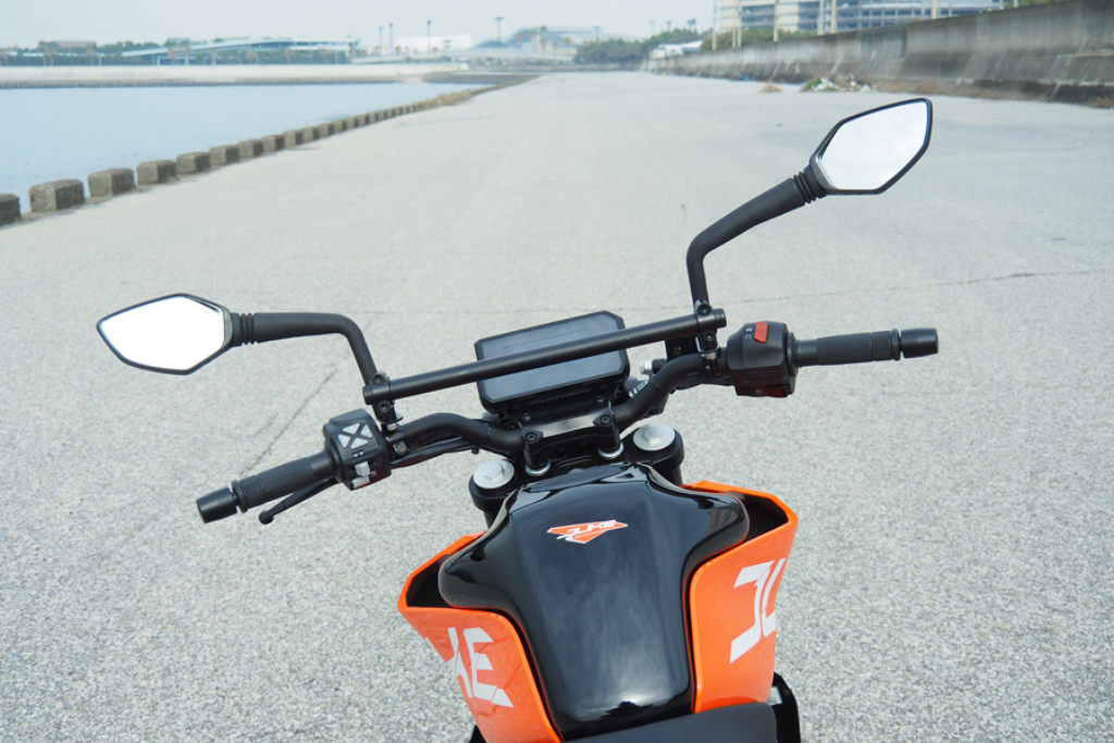 World Walk ワールドウォーク マルチガジェットマウントバー 125DUKE 250DUKE 390DUKE KTM マルチバー・マウントバー 電子機器類 webike-rb-26314060 ウェビック 楽天市場店 サンプル画像3