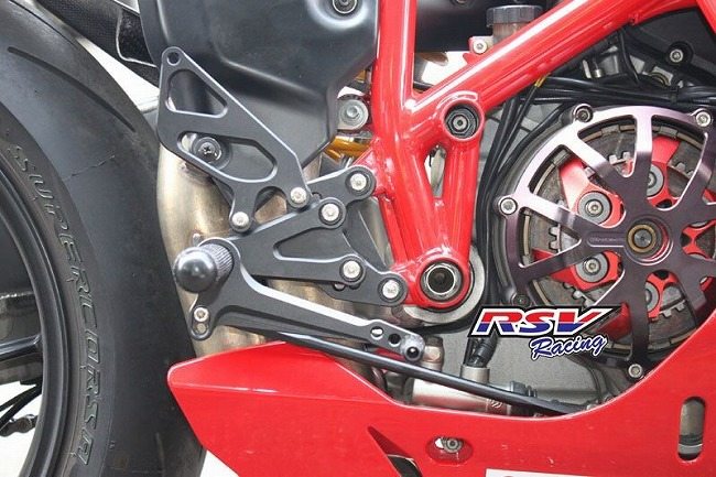 RSV racing アールエスブイレーシング Rearset adjustable Ducati 848 DUCATI ドゥカティ バックステップ ステップ 足回り