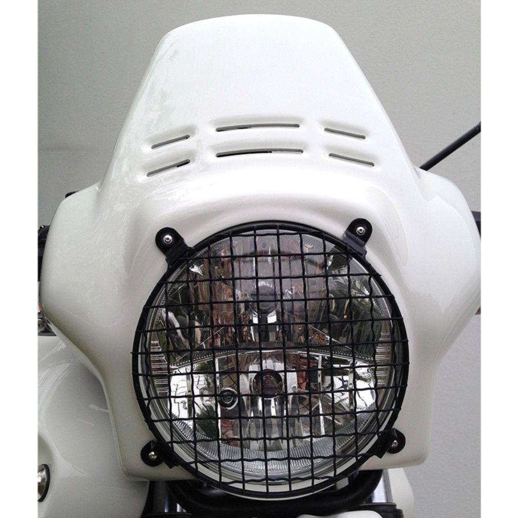■詳細説明For your off-road adventures and more challenging travels withourFenouil windshield， you can not do without the headlightgrill.Handmade in stainless steel treated with high strength epoxypowdercoat， comes complete with everything needed forinstallation.IMPORTANT Not approved for road use.In order to offer you the best we constantly improve ourproductdetails. The images may refer to a previous version.■注意点※海外輸入品のため、説明書が付属する場合、外国語の説明書となります。※輸入商材の為、商品によっては納期が遅れるケースがございます。あらかじめご了承ください。■適合車種HP2 ENDURO&ensp;HP2 ENDURO&ensp;&ensp;備考: BasicR1150GS&ensp;R1150GS&ensp;&ensp;備考: R115 G/SR1150R&ensp;R1150R&ensp;&ensp;備考: R115 RR1200GS&ensp;R1200GS&ensp;&ensp;備考: R120 G/SHP2 Megamoto&ensp;HP2 Megamoto&ensp;&ensp;備考: BasicR115 ADV&ensp;R115 ADV