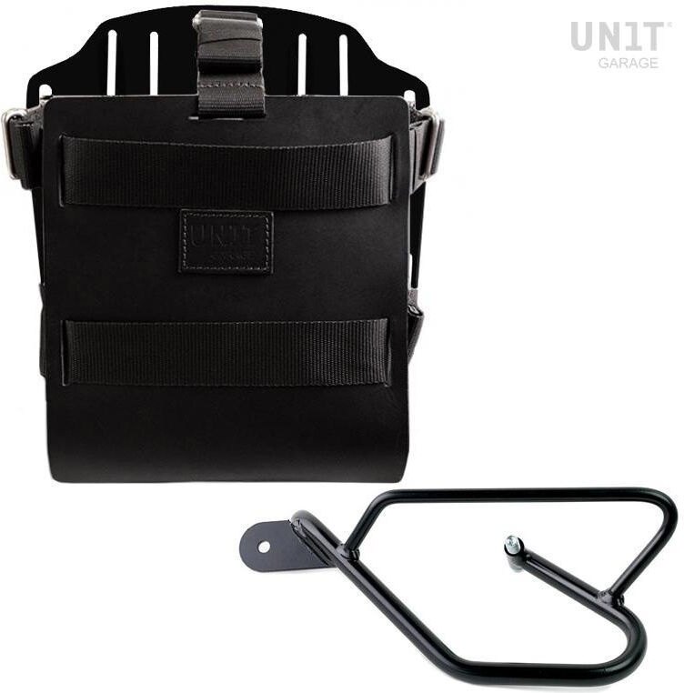 ■詳細説明Article Number：U085-U000-2250SXCarrying system in aluminum with adjustable leather front，QuickRelease System and Left frame.Carrying system in aluminum complete with adjustable leatherfront.It quickly attaches to our bag holder frames with the quickreleasesystem cod.U000 already included and mounted on the back oftheplate ， which is equipped with a lock for locking on theframeitself. The plate creates a flat mounting surface on the sideofthe bike， this will allow the transport of unattached bags orotherobjects， such as sleeping bags， jackets etc. The front flap，withattention to the smallest details with 3 mm leather finishes，canbe adjusted using the supplied sliders and can be removedveryquickly from the plate.Left Frame made of steel treated with a matt black epoxy.It is mounted on the left side of the bike. Specially designedtointegrate seamlessly with the rest of the bike. Ready to hostourquick release system， beautiful and minimal even when the bagisnot mounted. It comes complete with screws and can bemountedeasily on the bike in the original configuration， with orwithoutpassenger frame. All accessories are compatible with eachotherexcept when specified otherwise. It can be used comfortablywiththe passenger on board.NB： Compatible with Moto Guzzi V9 Bobber： on models with Ohlinsrearshocks with piggy back it is necessary to mount the piggybackfacing the front of the bike.height 25 cm， extendable in height up to 50 cm， width 25cmextendable up to 40 cm. depth 5 cm - 25 cm.10L - 20L1，9kgTo offer you the best we are constantly improving our productsindetail. The images may refer to a previous version.■注意点※取扱説明書が付属する場合は、外国語となります。※輸入商材の為、納期が遅れる場合がございます。あらかじめご了承ください。※メーカー都合により商品の仕様変更がある場合がございます。ご了承ください。　※画像はイメージです。