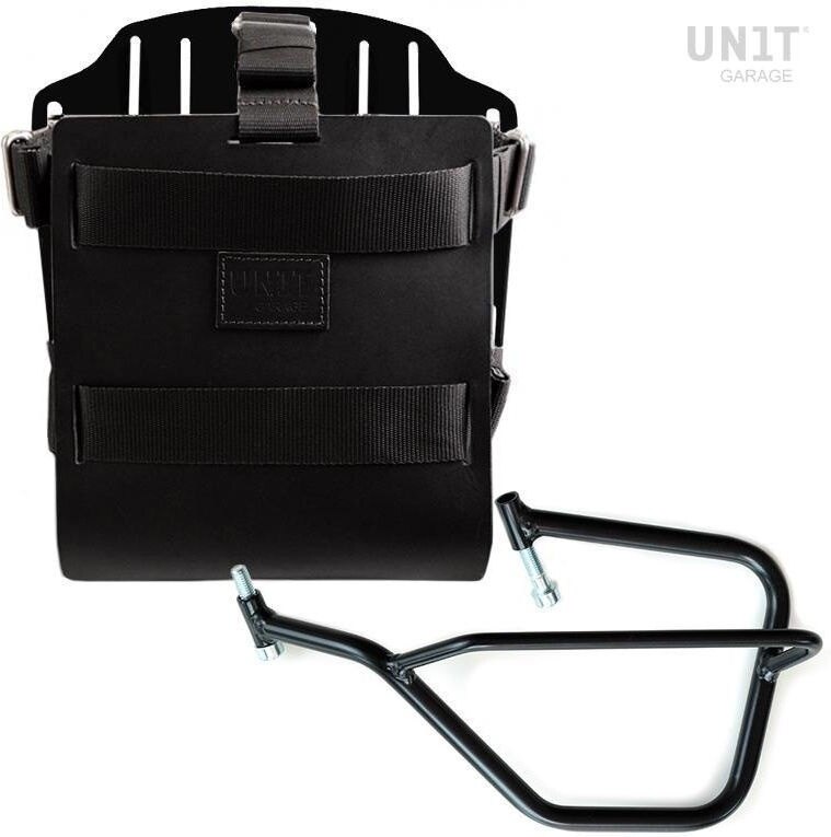 ■詳細説明Article Number：U085-U000-2504SXCarrying system in aluminum with adjustable leather front，QuickRelease System and Left frame.Carrying system in aluminum complete with adjustable leatherfront.It quickly attaches to our bag holder frames with the quickreleasesystem cod.U000 already included and mounted on the back oftheplate ， which is equipped with a lock for locking on theframeitself. The plate creates a flat mounting surface on the sideofthe bike， this will allow the transport of unattached bags orotherobjects， such as sleeping bags， jackets etc. The front flap，withattention to the smallest details with 3 mm leather finishes，canbe adjusted using the supplied sliders and can be removedveryquickly from the plate.Left Frame made of steel treated with a matt black epoxy.It is mounted on the left side of the bike. Specially designedtointegrate seamlessly with the rest of the bike. Ready to hostourquick release system， beautiful and minimal even when the bagisnot mounted. It comes complete with screws and can bemountedeasily on the bike in the original configuration， with orwithoutpassenger frame. All accessories are compatible with eachotherexcept when specified otherwise. It can be used comfortablywiththe passenger on board.NB： Compatible with： Yamaha MT09 & XSR900height 25 cm， extendable in height up to 50 cm， width 25cmextendable up to 40 cm. depth 5 cm - 25 cm.10L - 20L1，9kgTo offer you the best we are constantly improving our productsindetail. The images may refer to a previous version.■注意点※取扱説明書が付属する場合は、外国語となります。※輸入商材の為、納期が遅れる場合がございます。あらかじめご了承ください。※メーカー都合により商品の仕様変更がある場合がございます。ご了承ください。　※画像はイメージです。