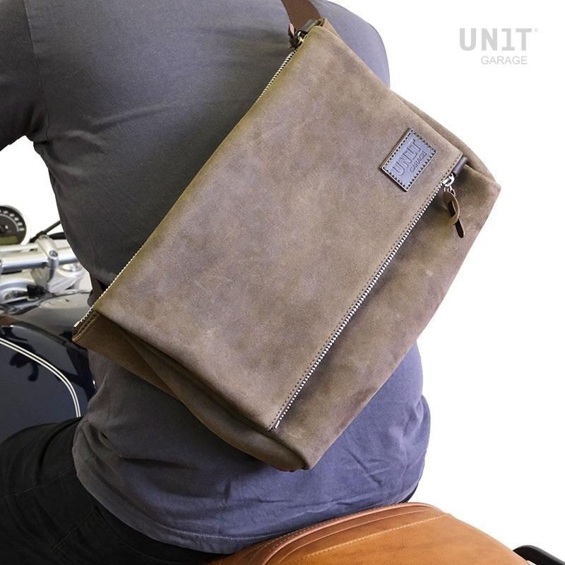 UNIT GARAGE ��˥åȥ��졼�� Unit Garage Fezzan Messenger Bag Crust leather�� MossGrey | U042-MossGrey ���������Хå� �Хå�