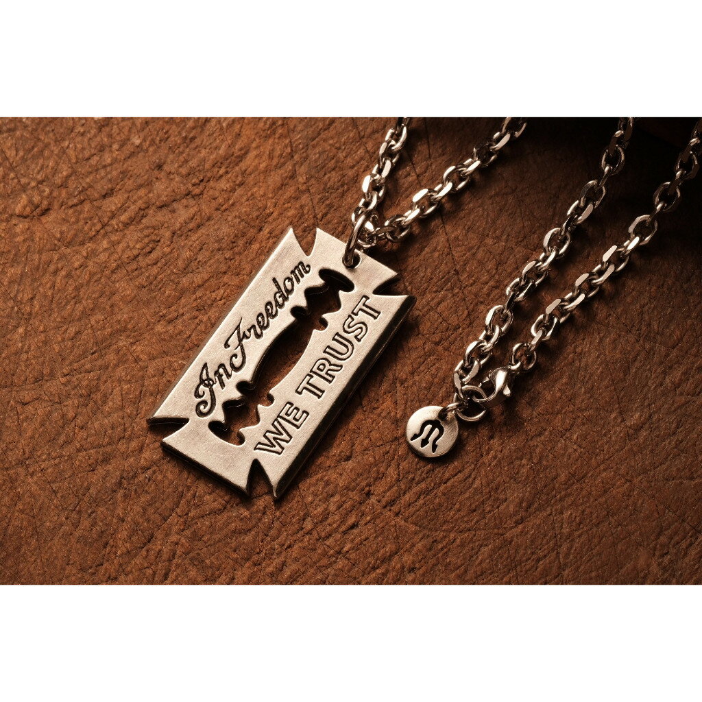 Metalize Productions メタライズプロダクションズ Iron Cross Blade ネックレス 装飾品・アクセサリー..