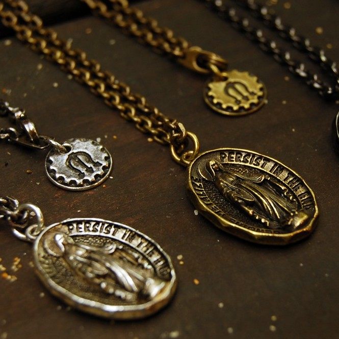 Metalize Productions メタライズプロダクションズ Virgin Mary ラウンドネックレス 装飾品・アクセサ..