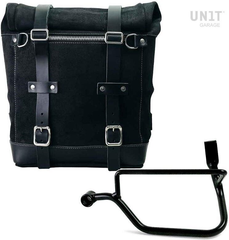■詳細説明Article Number：U202-1017SXSide pannier with Left subframeScram side pannier extendable from 22 to 30 Liters handmade inItalyin sturdy top quality waterproof waxed suede leather.Derived from our classic U002 side pannier， but it is muchlargerand has a removable core in rigid material so the bag keepsitsshape even when empty. With attention to the smallest detailswith3 mm leather finishes， simple and pure like the materialswithwhich it was built. It quickly attaches to our side pannierframewith the quick release system， already included and mounted ontheback of the bag. The quick release is equipped with a lockforlocking on the frame itself. It is big enough to fit a jethelmetinside， and is equipped with a large front pocket withzipaccessible from the outside. To open it it is not necessarytoremove the front buckles but just move them to the side， in averyfast and practical way. To protect and organize your luggage，werecommend using the 18L Khali light multipurpose bag insideColours ：Moss Grey with brown leather trimColorado Brown with brown leather trimJet Black with black leather trimHeight 35 cm， extendable in height up to 50 cm， width 32 cm，depth20 cm22L - 30L2，75 kgFrame made of steel treated with a matt black epoxy.It is mounted on the left side of the bike. Specially designedtointegrate seamlessly with the rest of the bike. Ready to hostourquick release system， beautiful and minimal even when the bagisnot mounted. It comes complete with screws and can bemountedeasily on the bike in the original configuration， with orwithoutpassenger frame. All accessories are compatible with eachotherexcept when specified otherwise.NB： Compatible with： Street Twin 900 (2016 until now).It can be used comfortably with the passenger on board.In order to offer you the best we constantly improve ourproductdetails. The images may refer to a previous version.■注意点※取扱説明書が付属する場合は、外国語となります。※輸入商材の為、納期が遅れる場合がございます。あらかじめご了承ください。※メーカー都合により商品の仕様変更がある場合がございます。ご了承ください。　※画像はイメージです。