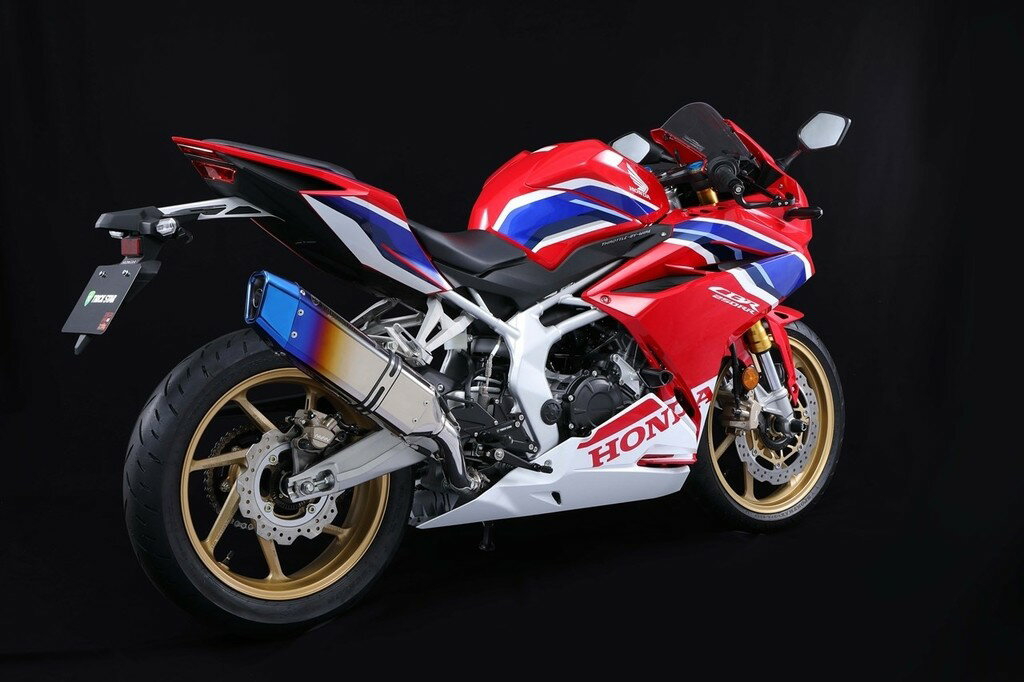 TRICKSTAR トリックスター 政府認証スリップオンマフラーIKAZUCHI CBR250RR HONDA ホンダ スリップオンマフラー マフラー タイプ：IKAZUCHI焼チタンサイレンサー
