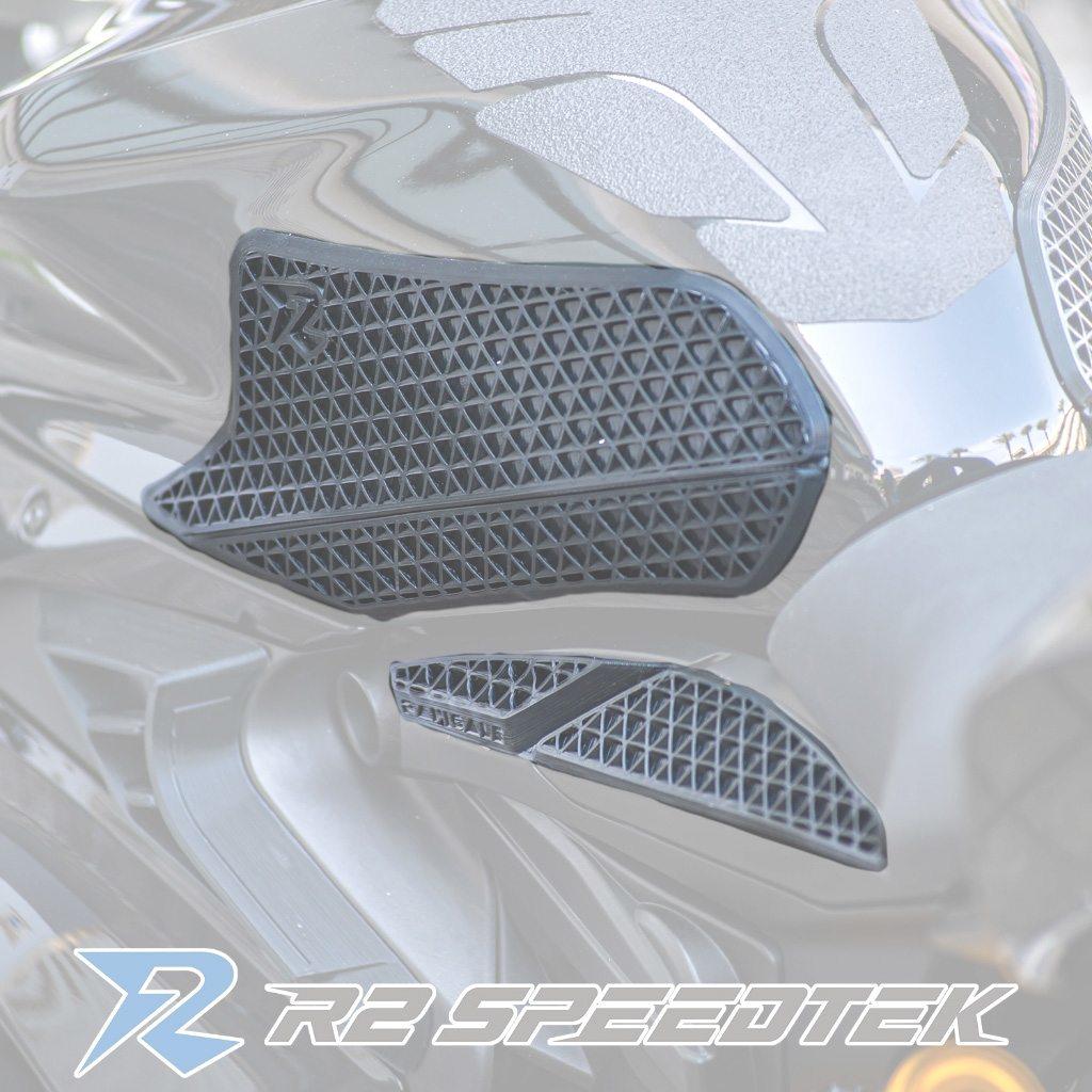 R2 SpeedTek アールツースピードテック TP 3D WOVEN タンクパッド PANIGALE V2 (20-) DUCATI ドゥカティ ニーグリップパッド タンク関連 外装