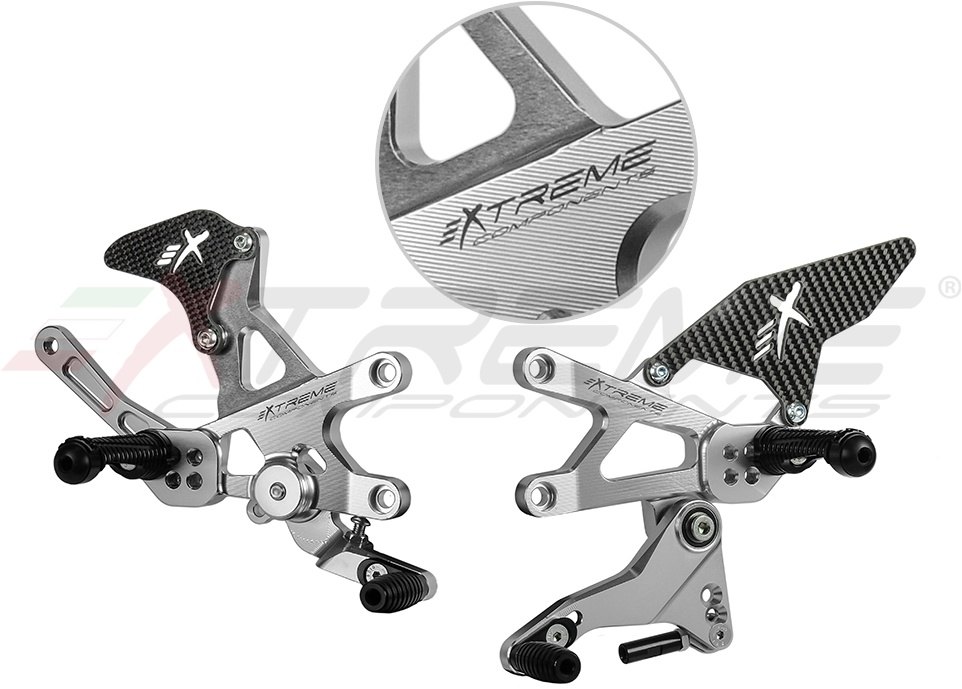 EXTREME COMPONENTS エクストリームコンポーネンツ GP EVO バックステップキット (標準シフトのみ) RSV4 RF 1100 Factory Tuono V4 APRILIA アプリリア バックステップ ステップ 足回り タイプ：カーボンヒールガード付き（シルバー）