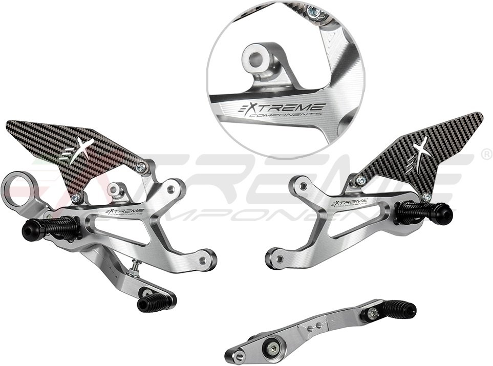 EXTREME COMPONENTS エクストリームコンポーネンツ GP EVO バックステップキット (正/逆シフト対応) S1000RR BMW バックステップ ステップ 足回り タイプ：カーボンヒールガード付き（シルバー）