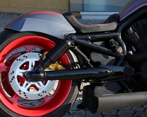 ■詳細説明Article No： HD-ROD027These rear axles blind cover the wheel nut on the right andtheplug-axis on the left side of the rear rim. The covers areattachedto the lower shock bolt. Secure fit and clean look. Let therockerappear as a unified whole.■注意点※取扱説明書が付属する場合は、外国語となります。※輸入商材の為、納期が遅れる場合がございます。あらかじめご了承ください。※メーカー都合により商品の仕様変更がある場合がございます。ご了承ください。※画像には他の商品が含まれている場合があります。