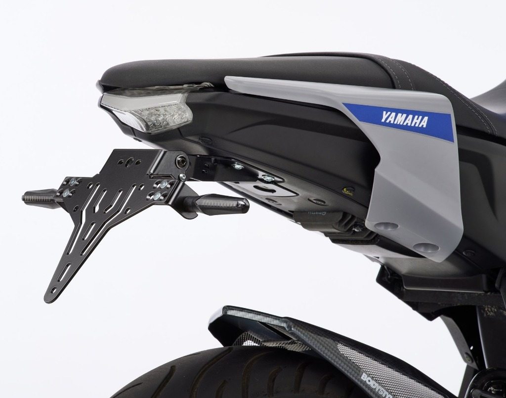 PROTECH プロテック V-SHAPE license plate holder MT-125 YAMAHA ヤマハ フェンダーレスキット フェンダー関連 外装