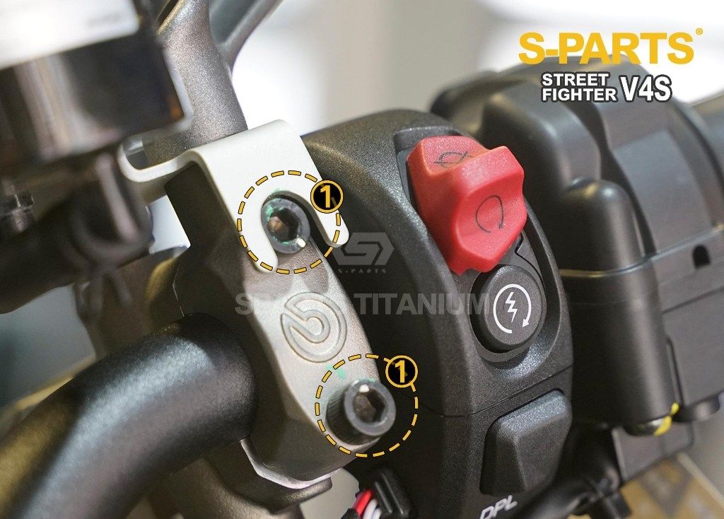 S-PARTS エスパーツ マスタークランプ用チタンボルトセット STREETFIGHTER V4 S SP PANIGALE SP2 V2 DUCATI ドゥカティ その他外装オプション・補修部品 外装
