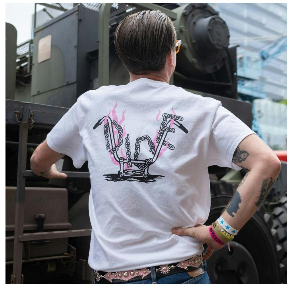 DICE MAGAZINE ダイスマガジン CHAINS N BARS Tシャツ アパレル
