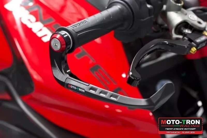 MOTO TRON モトトロン カーボンブレーキレバーガード MONSTER 937 DUCATI ドゥカティ レバーガード ハンドル