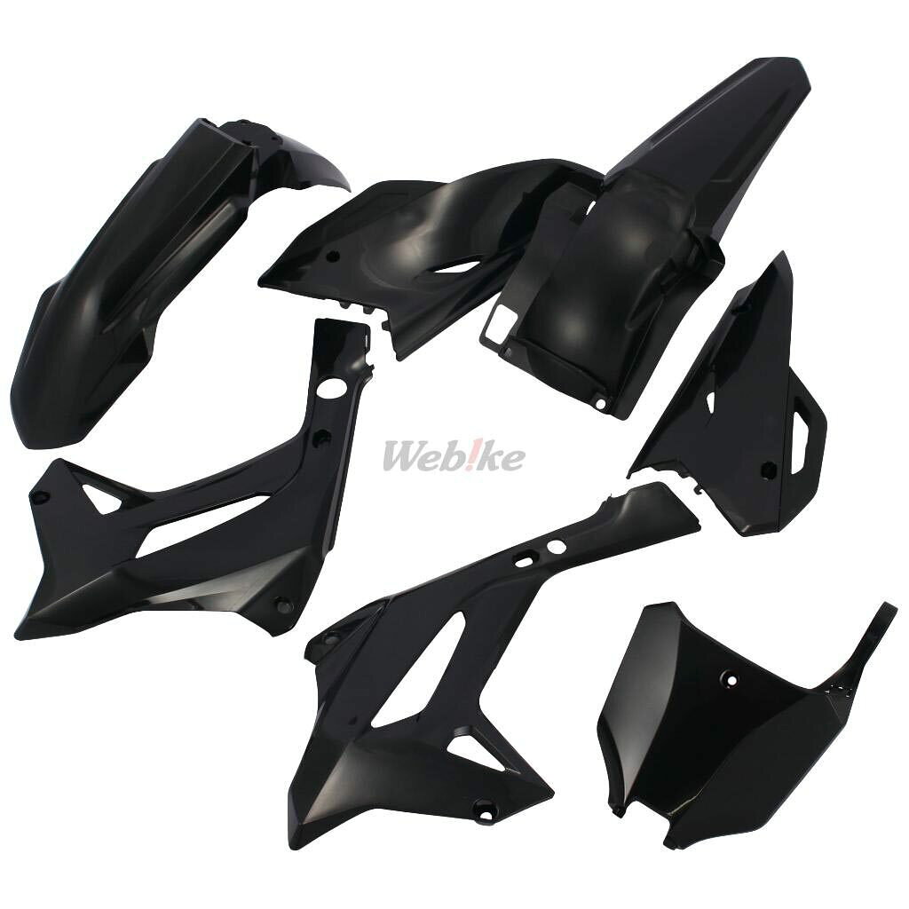 ■商品概要【カラー】ブラック■内容品【ブラック】 8686100003【ブラック】 8686000003【ブラック】 8478600003【ブラック】 8478500007【ブラック】 8680600003■詳細説明RESTYLING：リスタイリングシリーズは、旧型車両を最新型デザインのような外装にチェンジできるPolisport独自の製品です。Polisportのプラスチック外装パーツは、DGP：耐久性グロスポリプロピレン製です。光沢と鮮やかな発色を維持し耐久性に優れていてオフロードバイクに最適です。独自開発の技術を含む、多くの特許取得済みの手法で生産されたPolisport製品は、多くの車両メーカーの純正品として採用されており、その品質は世界中のオフロードバイクユーザーから高い評価を得ています。■注意点※取扱説明書が付属する場合は、英語となります。※輸入商材の為、納期が遅れる場合がございます。あらかじめご了承ください。※画像には他のカラー・商品が含まれている場合があります。※メーカー都合により商品の仕様変更がある場合がございます。ご了承ください。■適合車種CR125&ensp;CR125 年式: 02-07CR250&ensp;CR250 年式: 02-07