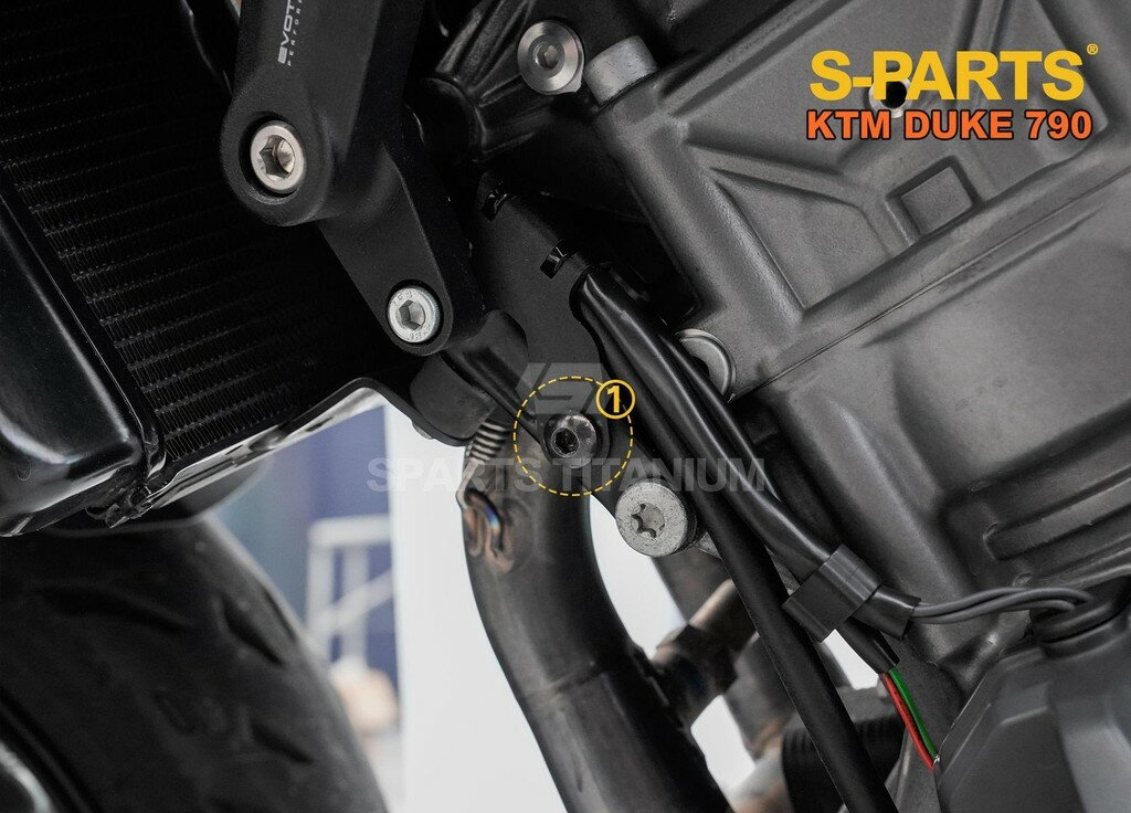 S-PARTS エスパーツ フロントサイドブラケット用チタンボルト 790 DUKE KTM 汎用ボルト・ネジ
