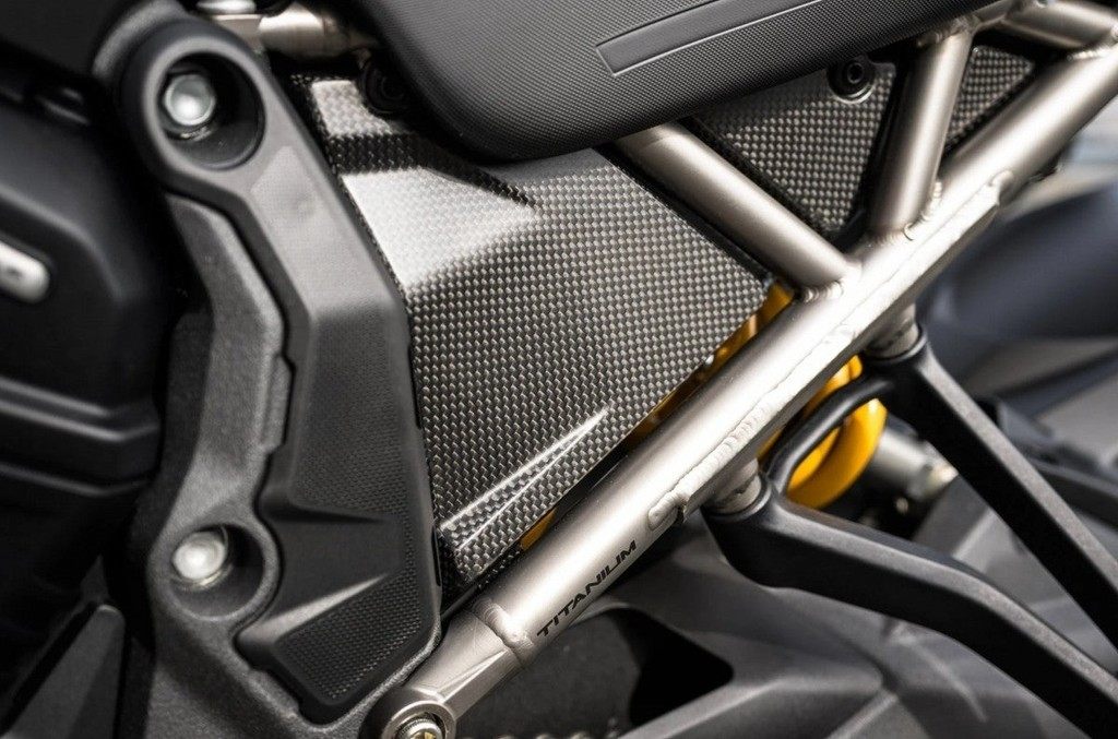 DUCABIKE (DBK) �ɥ����Х��� (�ǥ����ӡ�����) �ɥ饤�����ܥ� �ե졼�५�С� MULTISTRADA V4 RS DUCATI �ɥ����ƥ� �ե졼��