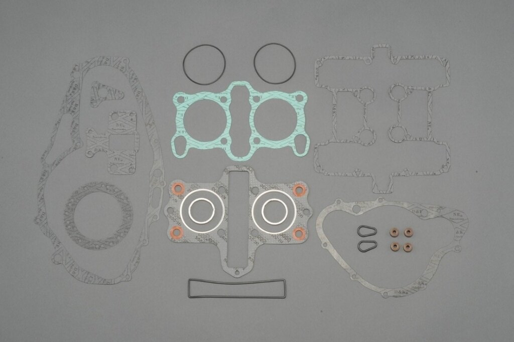 樂天商城 - M-TEC中京 エムテック中京 エンジンガスケットセット GS400E SUZUKI スズキ エンジンガスケット エンジンパーツ エンジン