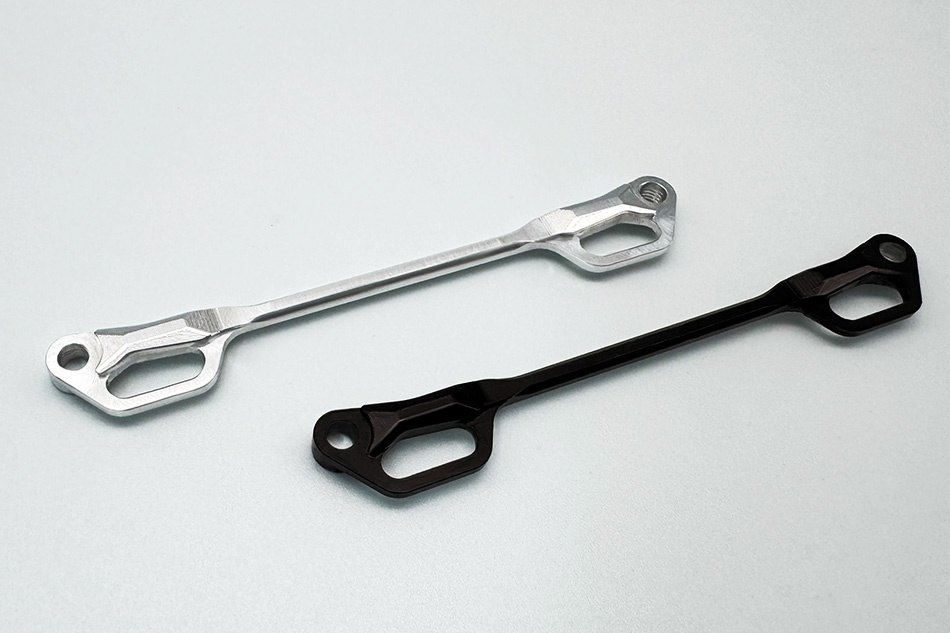 GILD design ギルドデザイン ストラップ対応ガードバー foriPhone16／16Pro／15／15Pro／14Pro その他スマートフォングッズ 電子機器類