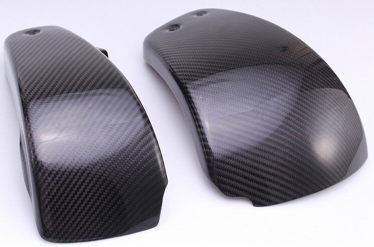 SPEEDRA スピードラ サイドカバー ドライカーボン FLFBS ファットボーイ117 FLHC/S ヘリテージクラシック117 FXBBS ストリートボブ117 FXBR ブレイクアウト117 FXLRS ローライダーS FXLRST ローライダーST M8ソフテイルモデル HARLEY-DAVIDSON ハーレーダビッドソン 外装